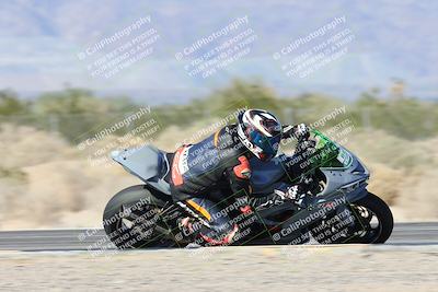 media/Dec-04-2025-Racers Edge (Thu) [[5ebc9f124d]]/3-B Group/5-Session 2 Turn 2 inside Speed Pans/